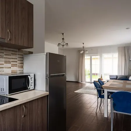 2 House Between Two Lakes Holiday home *