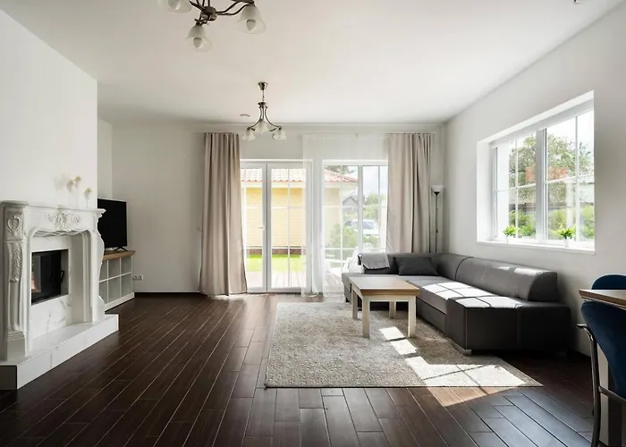 Будинок відпочинку 2 House Between Two Lakes *